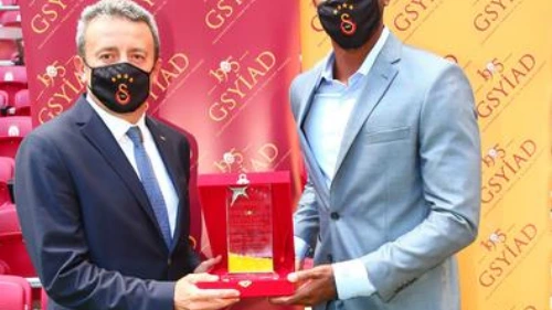 1905 GSYİAD TARAFINDAN GELENEKSELLEŞEN ' GALATASARAY'DA YILIN SPORCUSU ' ÖDÜL TÖRENİ