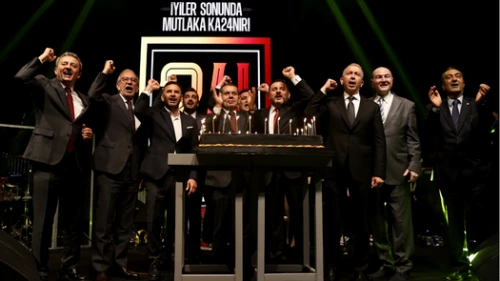 Şampiyonluk Kutlamamızı Galatasaray Adası'nda Gerçekleştirdik!
