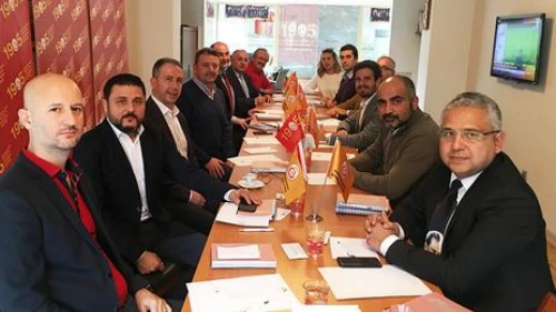 Sarı Kırmızı Kareler Fotoğraf ve Video Yarışması için Jürimiz Toplandı