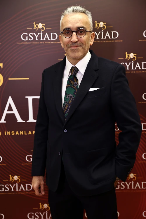 Esat Akbülbül
